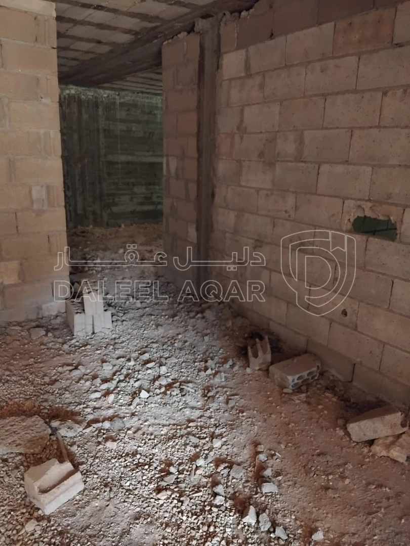 فيلا/منزل في خريبة السوق وجاوا - 120,000 دأ - صورة 1